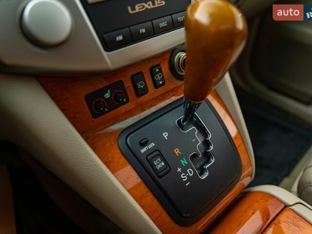 Коричневый Лексус РХ, объемом двигателя 3.5 л и пробегом 106 тыс. км за 13873 $, фото 17 на Automoto.ua