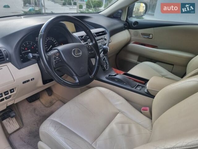 Коричневый Лексус РХ, объемом двигателя 3.46 л и пробегом 250 тыс. км за 13000 $, фото 2 на Automoto.ua