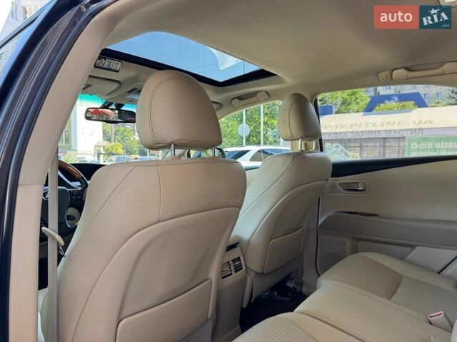 Коричневий Лексус РХ, об'ємом двигуна 3.46 л та пробігом 278 тис. км за 13900 $, фото 14 на Automoto.ua