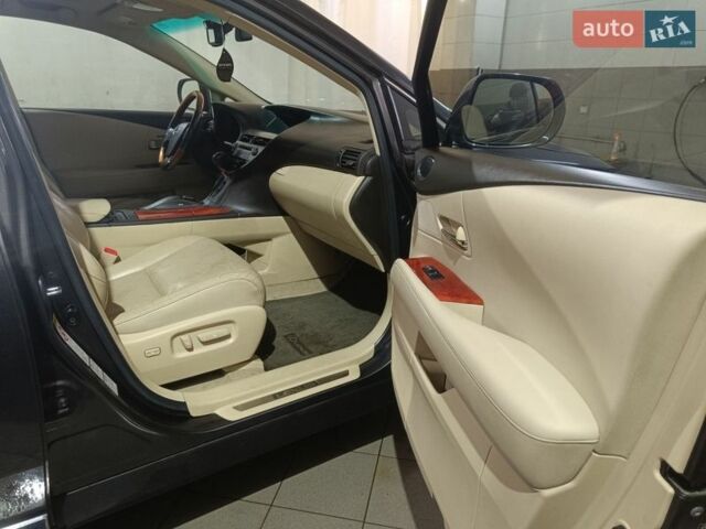 Коричневый Лексус РХ, объемом двигателя 3.46 л и пробегом 250 тыс. км за 15000 $, фото 10 на Automoto.ua