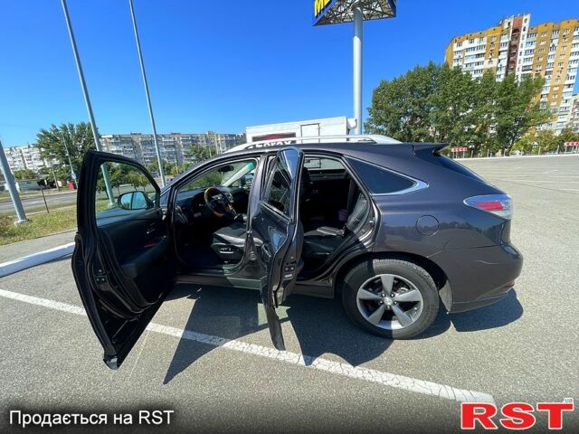 Коричневый Лексус РХ, объемом двигателя 3.5 л и пробегом 115 тыс. км за 17500 $, фото 12 на Automoto.ua