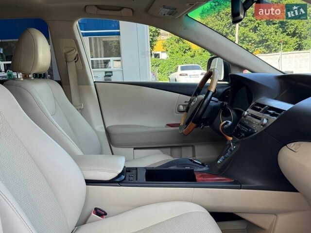 Коричневий Лексус РХ, об'ємом двигуна 3.46 л та пробігом 278 тис. км за 13900 $, фото 13 на Automoto.ua