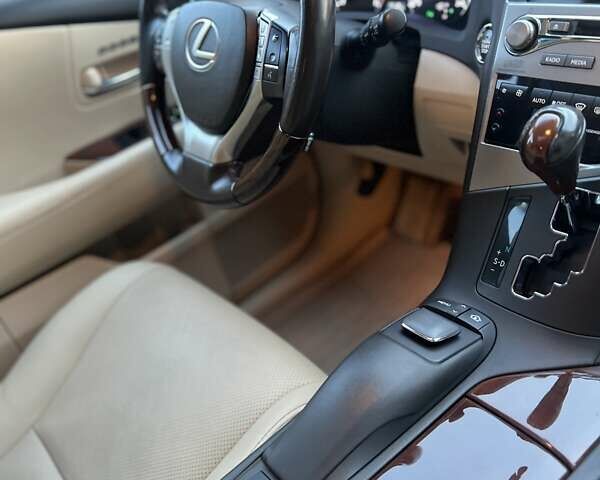 Коричневий Лексус РХ, об'ємом двигуна 3.46 л та пробігом 170 тис. км за 19500 $, фото 23 на Automoto.ua
