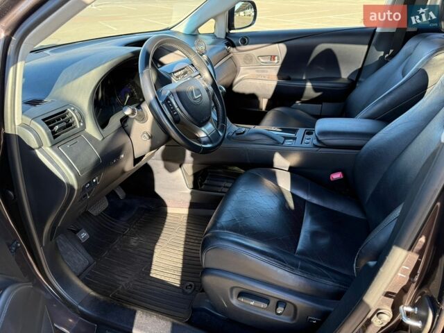 Коричневий Лексус РХ, об'ємом двигуна 3.46 л та пробігом 160 тис. км за 17500 $, фото 19 на Automoto.ua