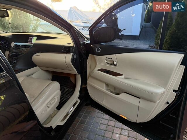 Коричневий Лексус РХ, об'ємом двигуна 3.46 л та пробігом 170 тис. км за 19500 $, фото 1 на Automoto.ua
