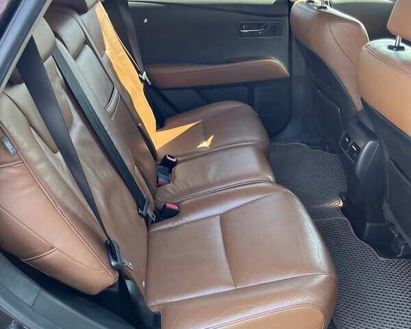 Коричневый Лексус РХ, объемом двигателя 3.46 л и пробегом 130 тыс. км за 24900 $, фото 8 на Automoto.ua