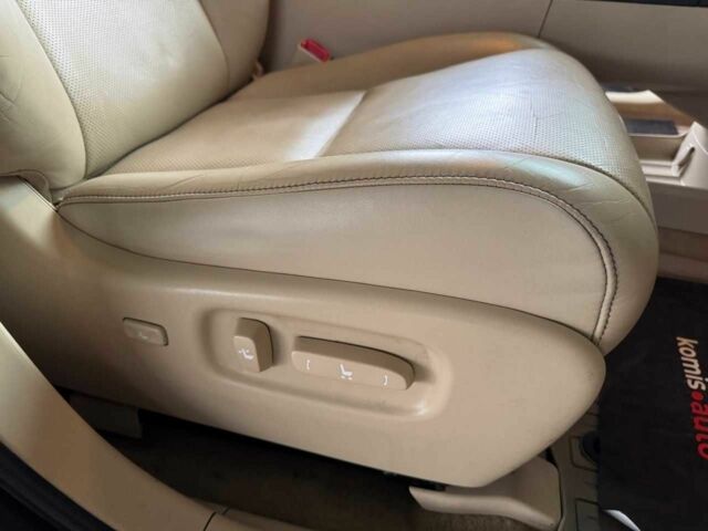 Коричневый Лексус РХ, объемом двигателя 2.7 л и пробегом 216 тыс. км за 16699 $, фото 20 на Automoto.ua