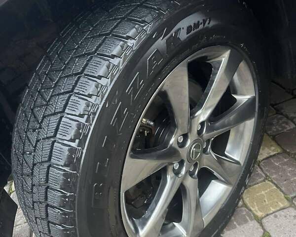 Коричневый Лексус РХ, объемом двигателя 3.46 л и пробегом 170 тыс. км за 27777 $, фото 7 на Automoto.ua