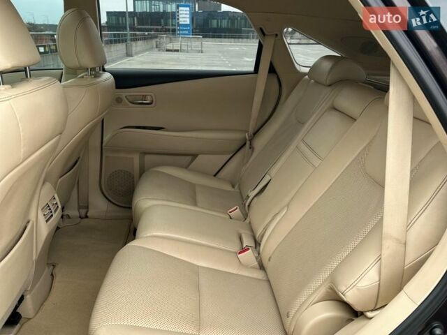 Коричневый Лексус РХ, объемом двигателя 3.5 л и пробегом 184 тыс. км за 20900 $, фото 9 на Automoto.ua
