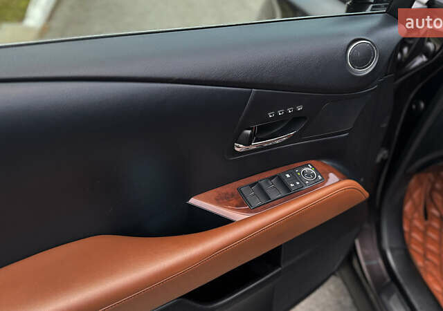 Коричневий Лексус РХ, об'ємом двигуна 3.46 л та пробігом 155 тис. км за 23800 $, фото 44 на Automoto.ua