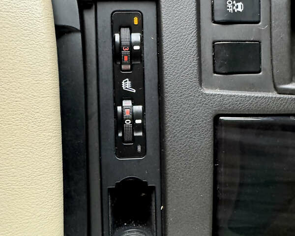 Коричневий Лексус РХ, об'ємом двигуна 2.7 л та пробігом 216 тис. км за 16699 $, фото 37 на Automoto.ua