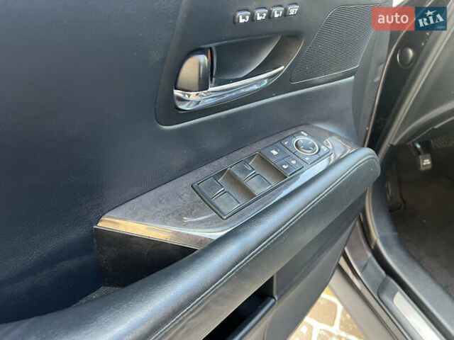 Коричневый Лексус РХ, объемом двигателя 2.67 л и пробегом 71 тыс. км за 20700 $, фото 68 на Automoto.ua