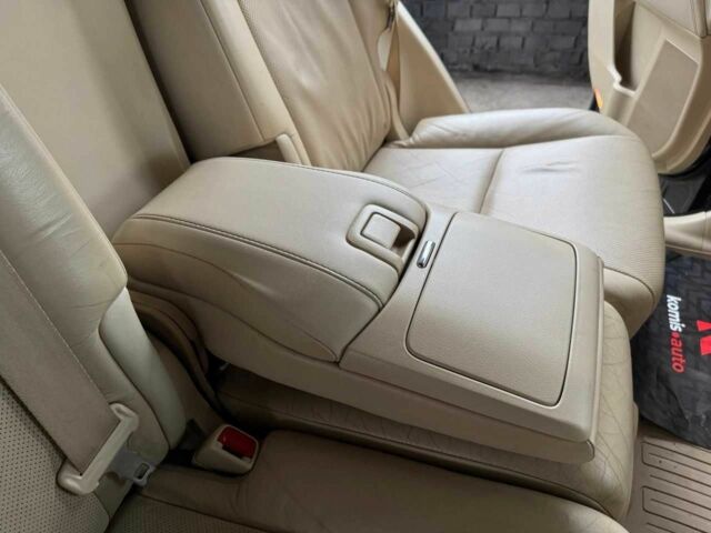 Коричневый Лексус РХ, объемом двигателя 2.7 л и пробегом 216 тыс. км за 16699 $, фото 16 на Automoto.ua