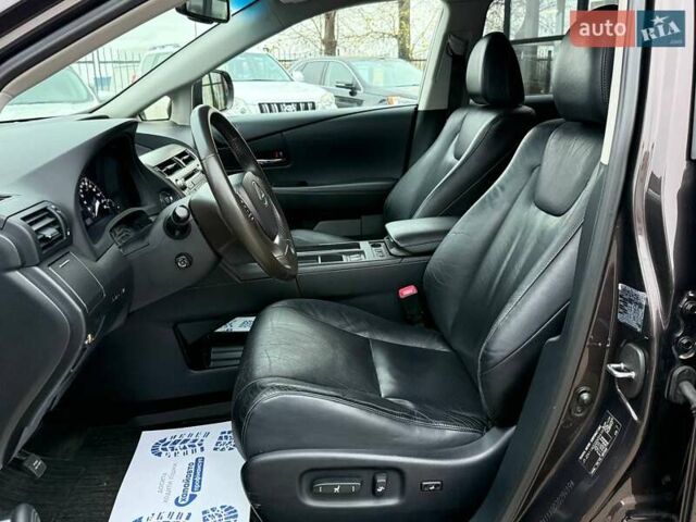 Коричневый Лексус РХ, объемом двигателя 2.67 л и пробегом 151 тыс. км за 21500 $, фото 12 на Automoto.ua