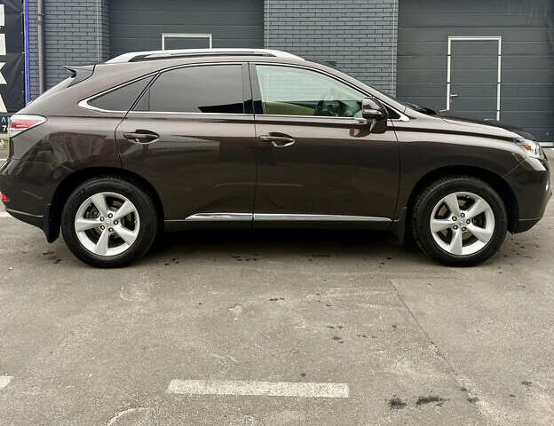 Лексус РХ 2013 в Вишневом на Automoto.ua Коричневый Лексус РХ, объемом двигателя 2.67 л и пробегом 176 тыс. км за 18500 $, фото 6 на Automoto.ua