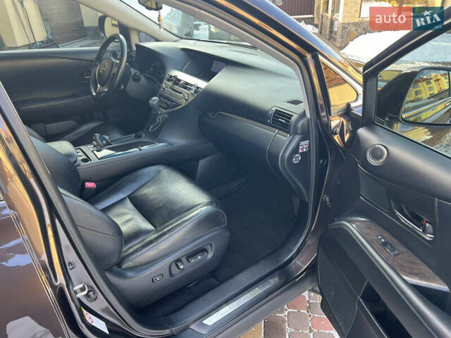 Коричневый Лексус РХ, объемом двигателя 2.67 л и пробегом 71 тыс. км за 20700 $, фото 41 на Automoto.ua