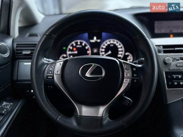 Коричневый Лексус РХ, объемом двигателя 2.67 л и пробегом 151 тыс. км за 18500 $, фото 9 на Automoto.ua