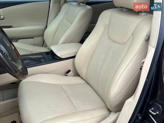 Коричневый Лексус РХ, объемом двигателя 3.5 л и пробегом 184 тыс. км за 20900 $, фото 10 на Automoto.ua