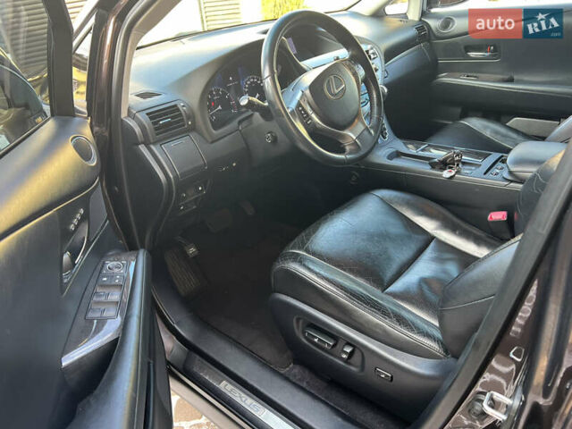 Коричневый Лексус РХ, объемом двигателя 2.67 л и пробегом 71 тыс. км за 20700 $, фото 64 на Automoto.ua