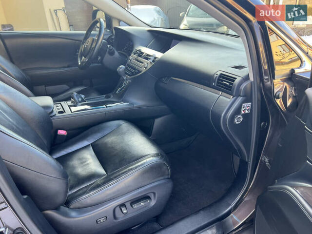 Коричневый Лексус РХ, объемом двигателя 2.67 л и пробегом 71 тыс. км за 20700 $, фото 33 на Automoto.ua