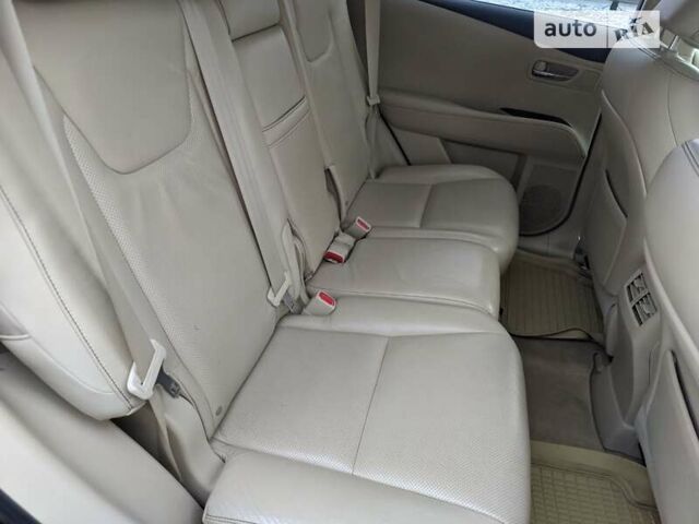 Коричневый Лексус РХ, объемом двигателя 2.67 л и пробегом 120 тыс. км за 17800 $, фото 39 на Automoto.ua