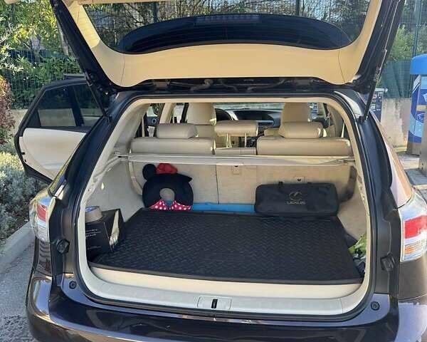 Коричневый Лексус РХ, объемом двигателя 2.67 л и пробегом 170 тыс. км за 22500 $, фото 11 на Automoto.ua