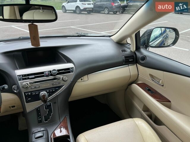 Коричневий Лексус РХ, об'ємом двигуна 3.46 л та пробігом 170 тис. км за 21900 $, фото 34 на Automoto.ua