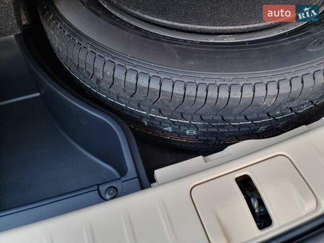 Коричневий Лексус РХ, об'ємом двигуна 3.5 л та пробігом 24 тис. км за 35000 $, фото 4 на Automoto.ua