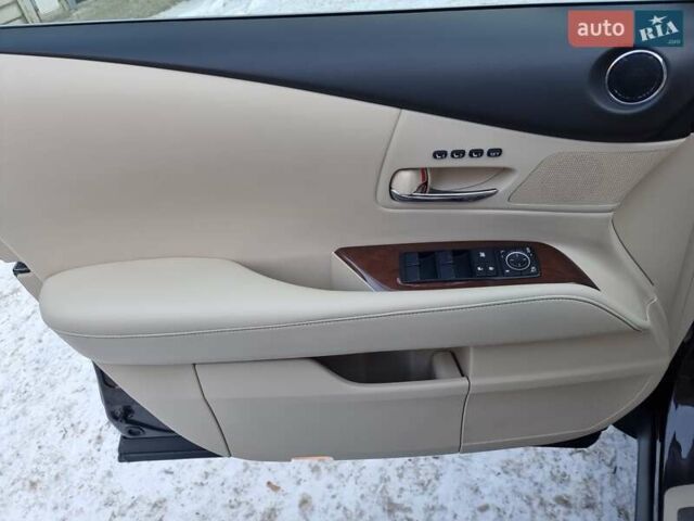 Коричневий Лексус РХ, об'ємом двигуна 3.46 л та пробігом 24 тис. км за 35000 $, фото 40 на Automoto.ua