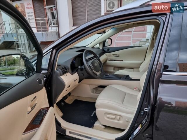 Коричневий Лексус РХ, об'ємом двигуна 3.5 л та пробігом 24 тис. км за 35000 $, фото 6 на Automoto.ua