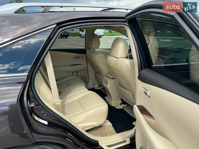 Коричневий Лексус РХ, об'ємом двигуна 3.46 л та пробігом 170 тис. км за 21900 $, фото 62 на Automoto.ua