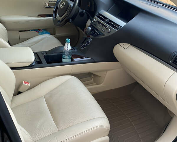 Лексус РХ 2015 в Киеве на Automoto.ua Коричневый Лексус РХ, объемом двигателя 3.46 л и пробегом 190 тыс. км за 23500 $, фото 12 на Automoto.ua