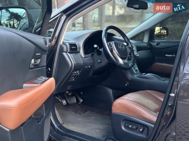 Коричневий Лексус РХ, об'ємом двигуна 3.46 л та пробігом 183 тис. км за 19950 $, фото 11 на Automoto.ua