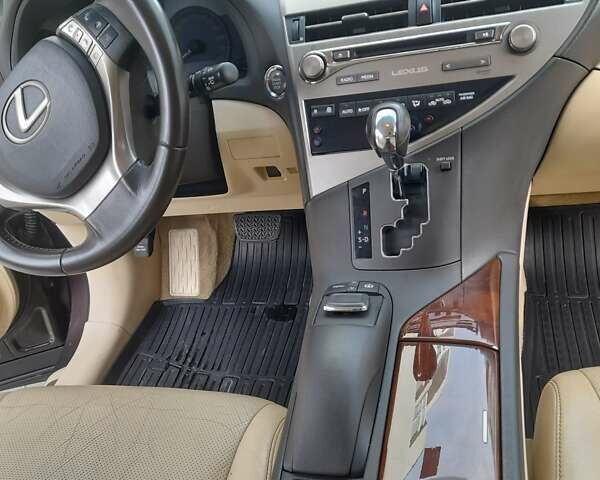 Коричневий Лексус РХ, об'ємом двигуна 3.46 л та пробігом 149 тис. км за 25555 $, фото 16 на Automoto.ua