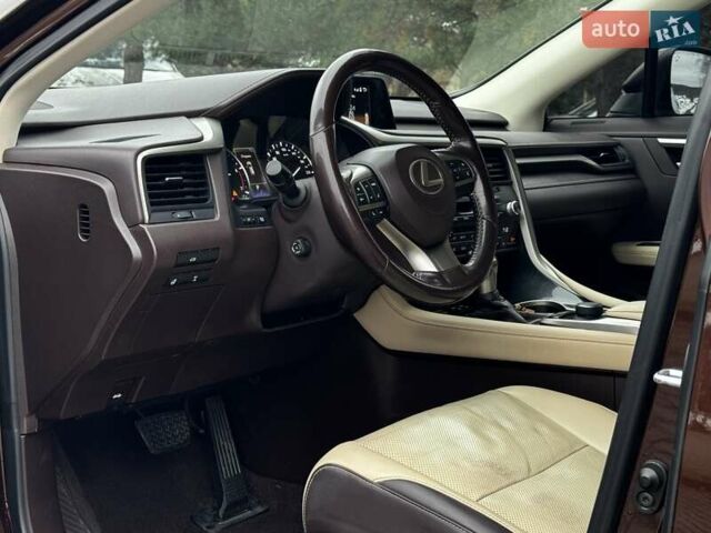 Коричневий Лексус РХ, об'ємом двигуна 2 л та пробігом 114 тис. км за 28950 $, фото 70 на Automoto.ua