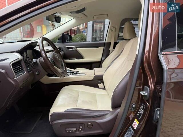 Лексус РХ 2016 в Львове на Automoto.ua Коричневый Лексус РХ, объемом двигателя 2 л и пробегом 113 тыс. км за 33900 $, фото 14 на Automoto.ua