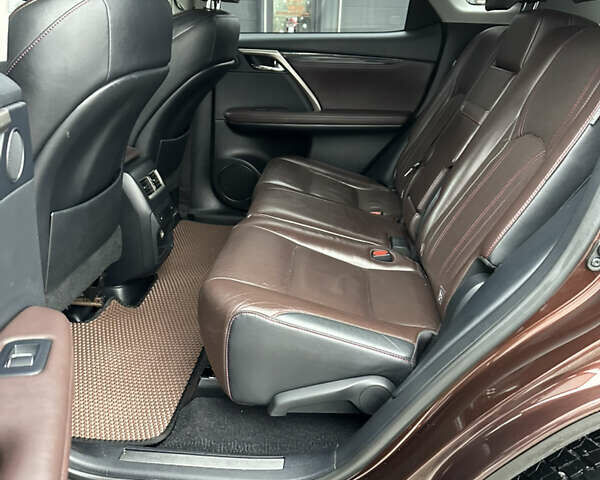 Коричневий Лексус РХ, об'ємом двигуна 2 л та пробігом 178 тис. км за 27500 $, фото 14 на Automoto.ua