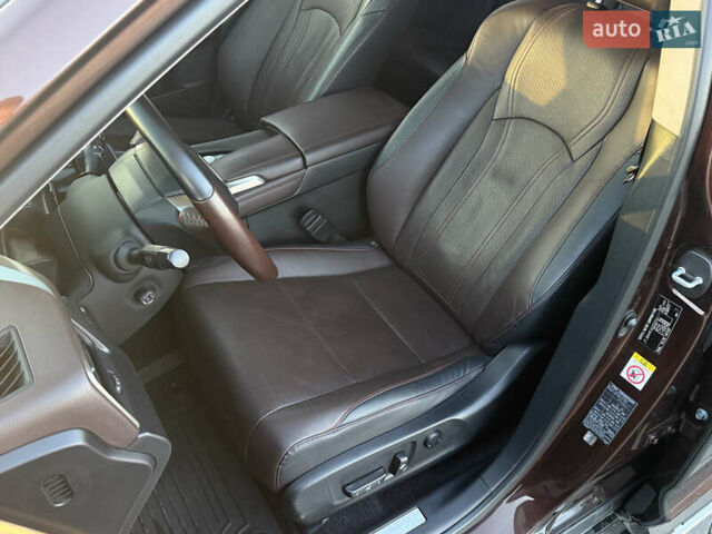 Коричневий Лексус РХ, об'ємом двигуна 2 л та пробігом 160 тис. км за 28300 $, фото 31 на Automoto.ua