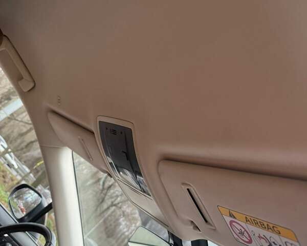 Коричневий Лексус РХ, об'ємом двигуна 2 л та пробігом 128 тис. км за 31000 $, фото 15 на Automoto.ua