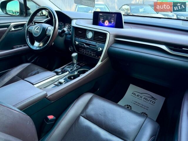 Коричневый Лексус РХ, объемом двигателя 2 л и пробегом 103 тыс. км за 25999 $, фото 12 на Automoto.ua