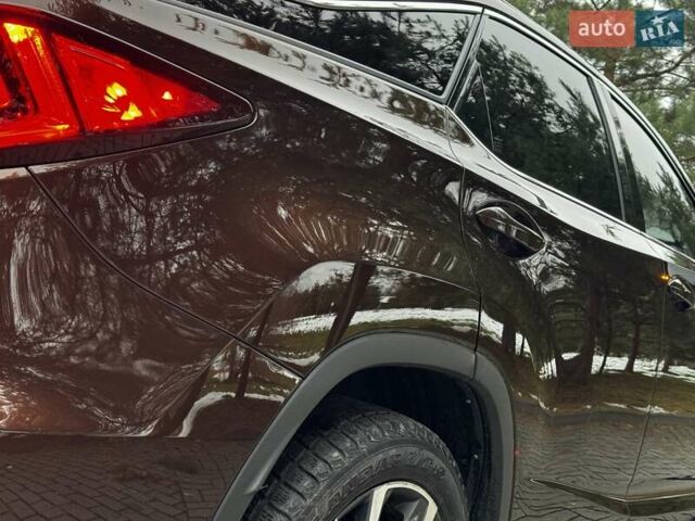 Коричневий Лексус РХ, об'ємом двигуна 2 л та пробігом 114 тис. км за 28950 $, фото 68 на Automoto.ua