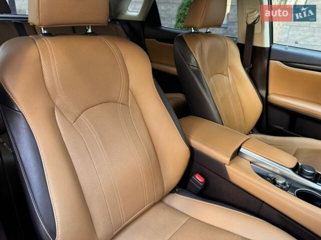 Коричневый Лексус РХ, объемом двигателя 2 л и пробегом 130 тыс. км за 28999 $, фото 46 на Automoto.ua