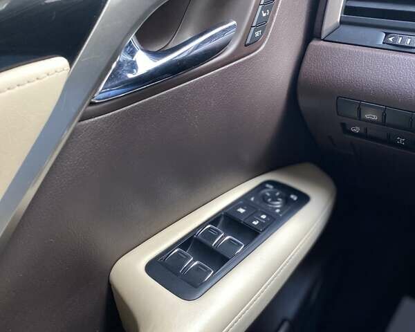 Коричневый Лексус РХ, объемом двигателя 2 л и пробегом 82 тыс. км за 26000 $, фото 6 на Automoto.ua