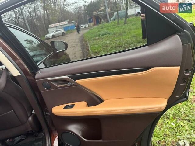 Коричневий Лексус РХ, об'ємом двигуна 2 л та пробігом 128 тис. км за 31000 $, фото 13 на Automoto.ua