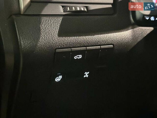 Коричневый Лексус РХ, объемом двигателя 2 л и пробегом 104 тыс. км за 32500 $, фото 22 на Automoto.ua