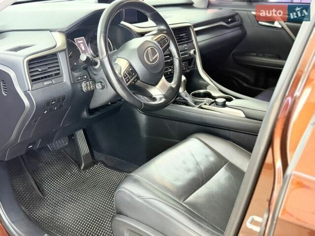 Коричневий Лексус РХ, об'ємом двигуна 2 л та пробігом 97 тис. км за 28600 $, фото 28 на Automoto.ua