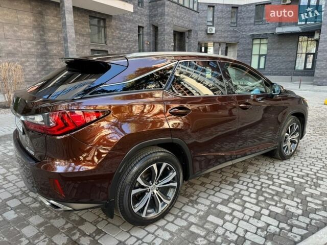 Коричневый Лексус РХ, объемом двигателя 2 л и пробегом 130 тыс. км за 28999 $, фото 12 на Automoto.ua