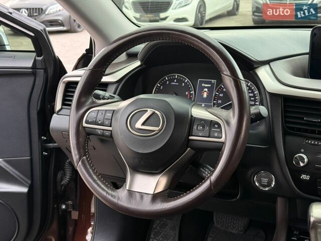 Коричневый Лексус РХ, объемом двигателя 2 л и пробегом 192 тыс. км за 29700 $, фото 23 на Automoto.ua