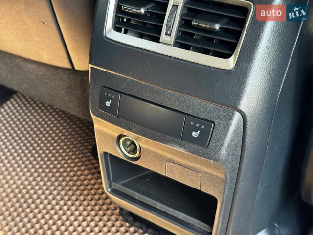 Коричневий Лексус РХ, об'ємом двигуна 2 л та пробігом 170 тис. км за 26900 $, фото 25 на Automoto.ua