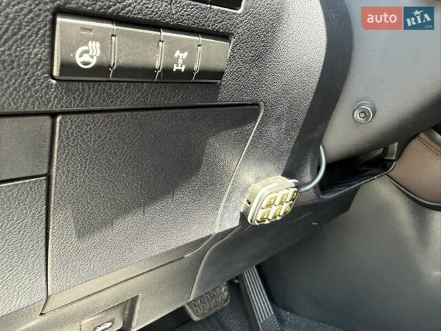 Коричневий Лексус РХ, об'ємом двигуна 2 л та пробігом 138 тис. км за 28700 $, фото 30 на Automoto.ua